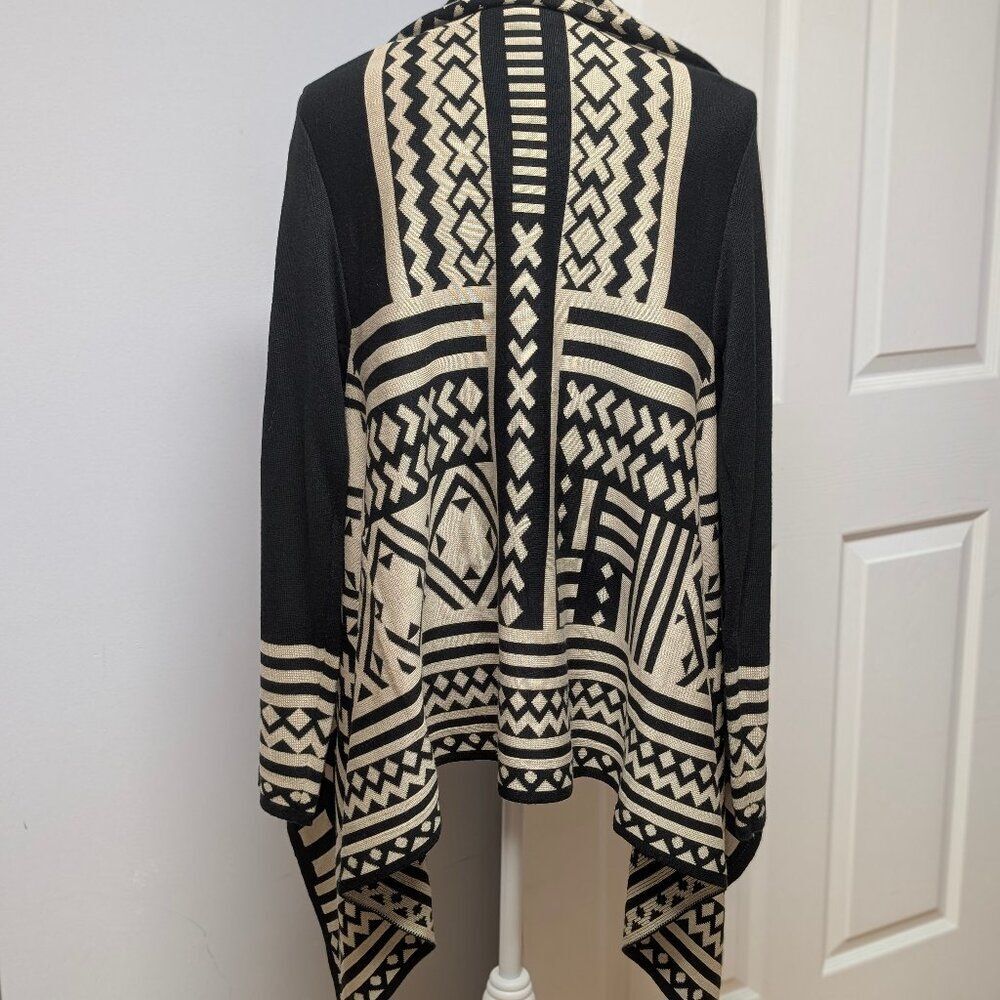 Larry Levine Aztec Pattern Sweater/Cardigan Size M - Picture 2 of 6